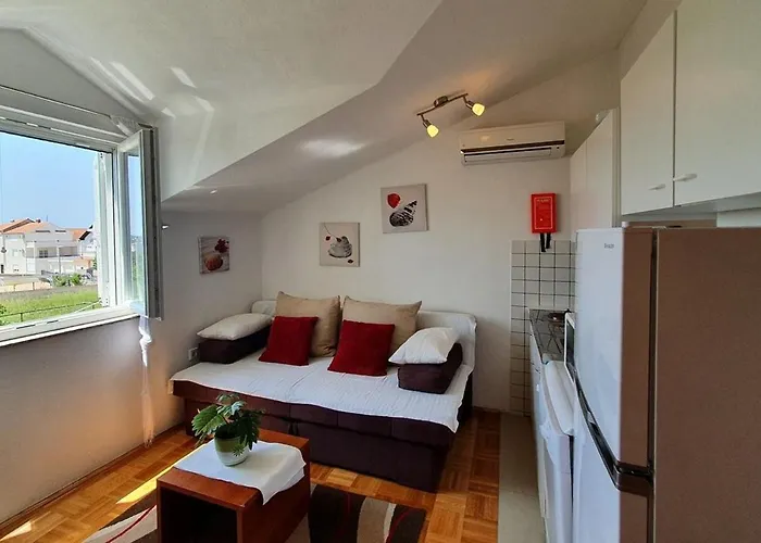 With Parking Space Tribunj, Vodice - 23680 Tribalj